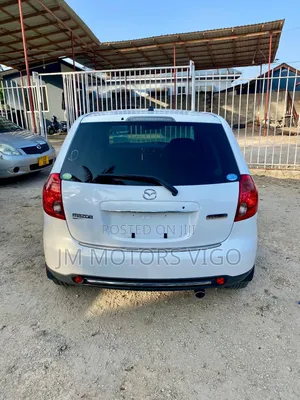 Mazda Verisa 2010 White