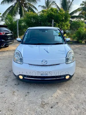 Mazda Verisa 2010 White