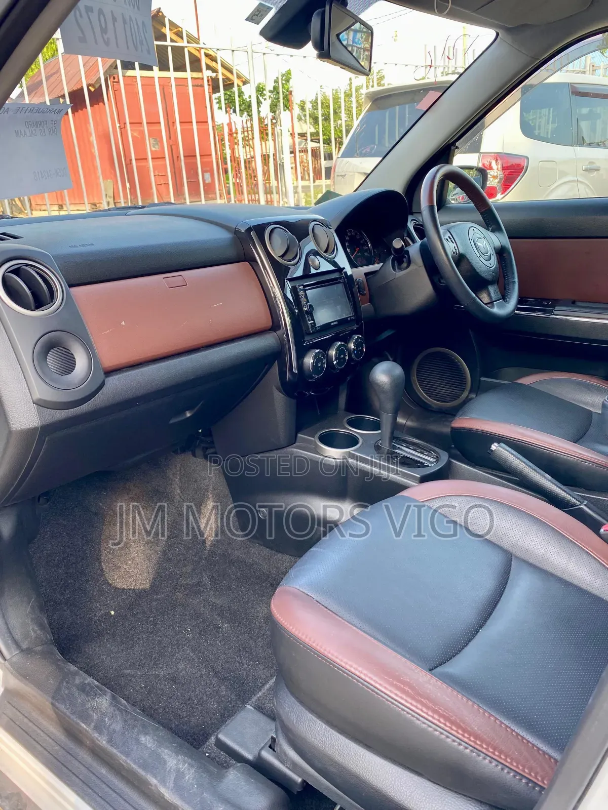 Mazda Verisa 2010 White