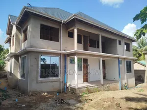 10bdrm Apartment in Kilimahewa Juu, Kinondoni for sale