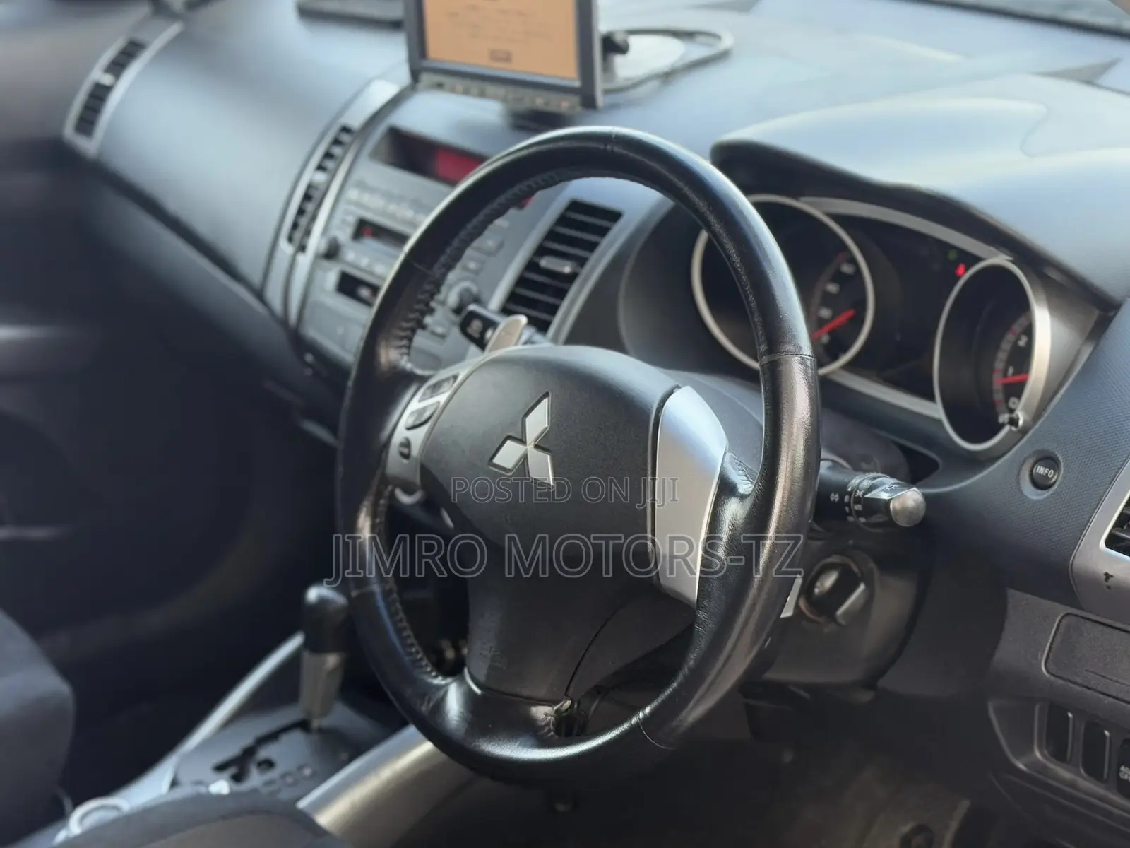 Mitsubishi Outlander 2007 White