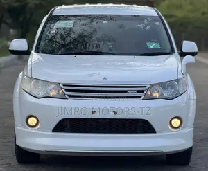 Mitsubishi Outlander 2007 White