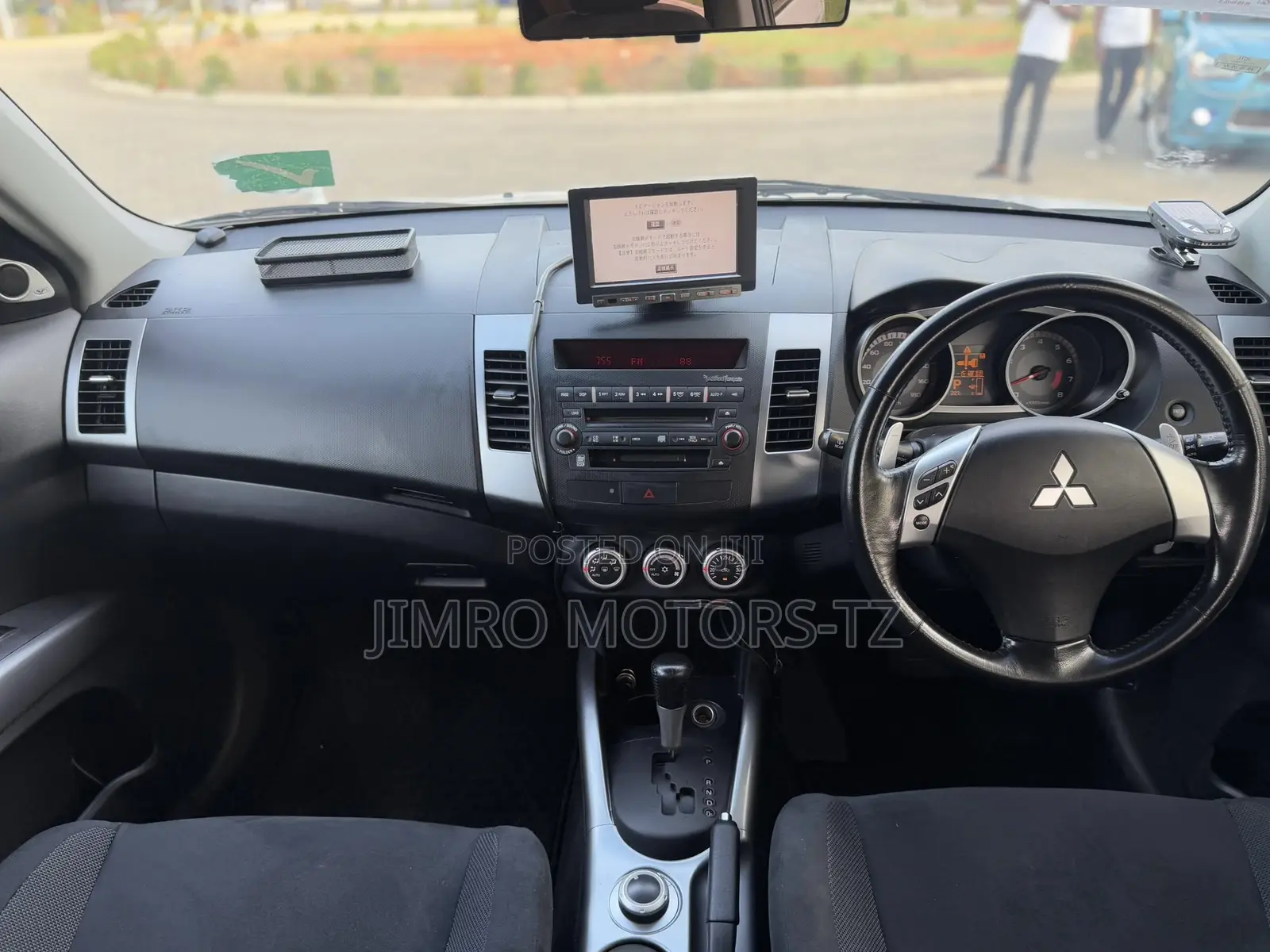 Mitsubishi Outlander 2007 White
