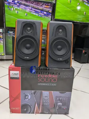 ORIGNAL FENDER R60BT Music System With Incredible Sound 120W