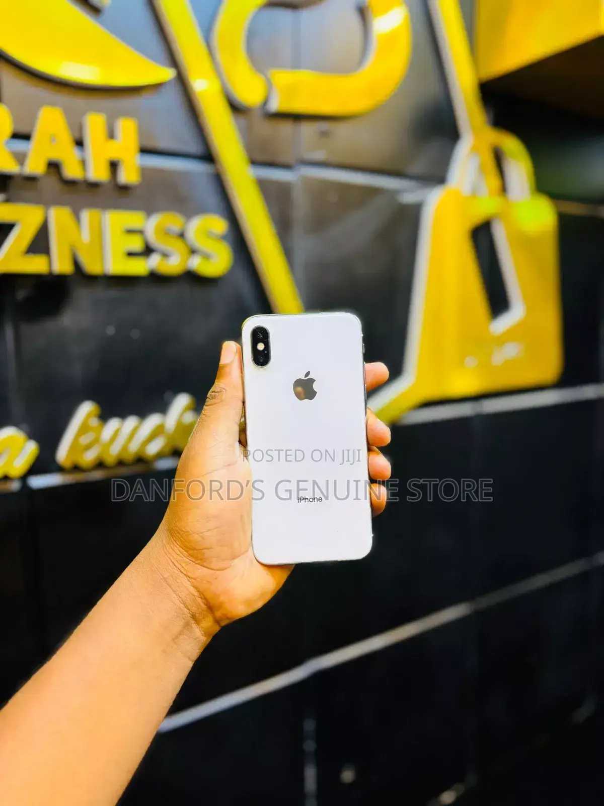 Apple iPhone X 64 GB White