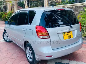 Toyota Corolla Spacio 2005 Silver