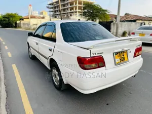 Toyota Carina 2001 White