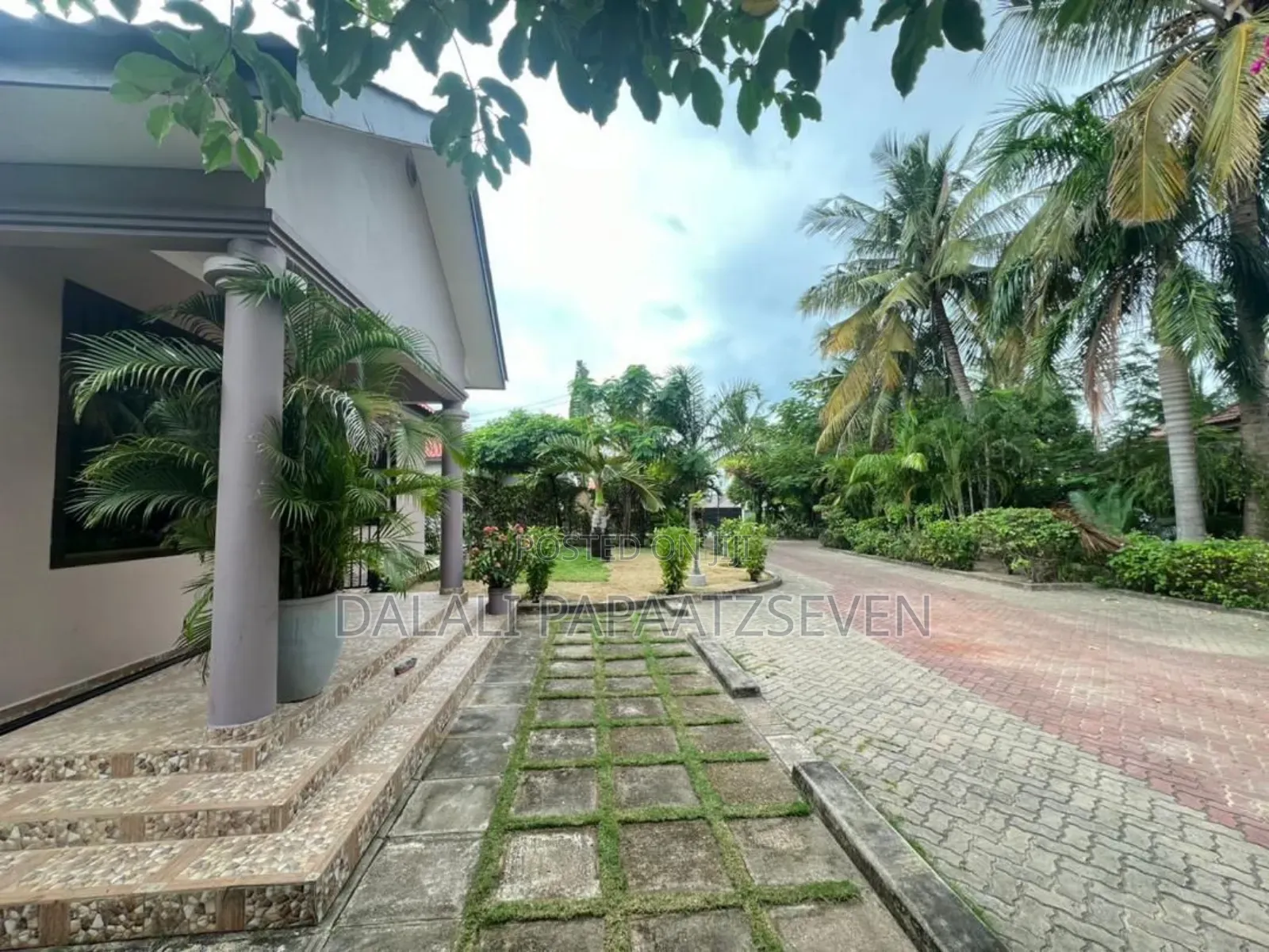 2bdrm Apartment in Dalalipapaatzseven, Kinondoni for rent