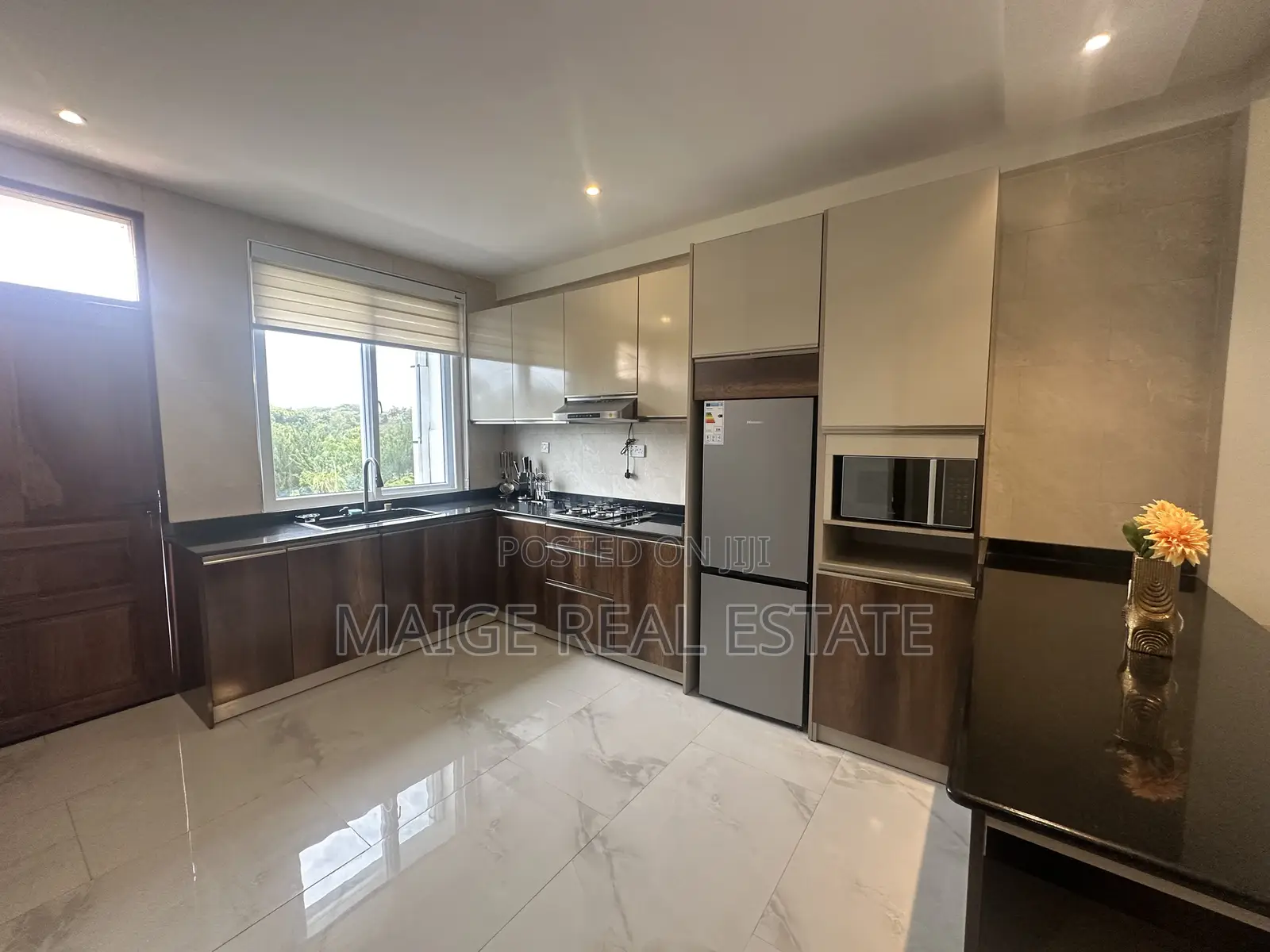 Furnished 2bdrm Apartment in Msasani for rent