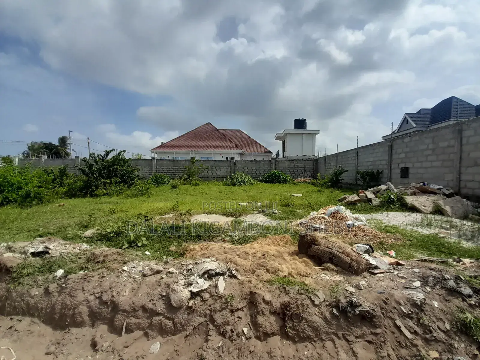 Kiwanja Kinauzwa Kigamboni Kisota