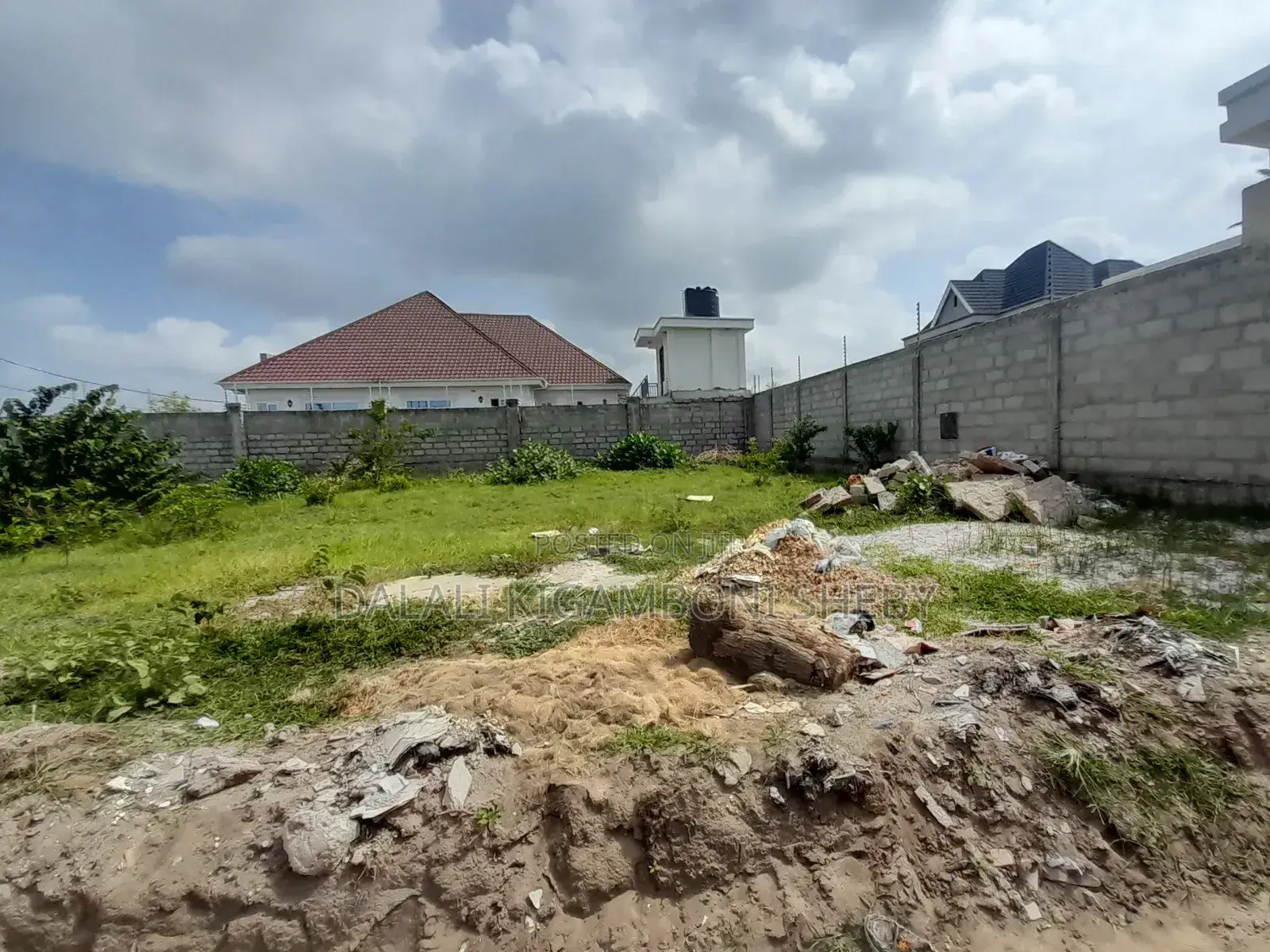 Kiwanja Kinauzwa Kigamboni Kisota