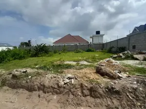 Kiwanja Kinauzwa Kigamboni Kisota