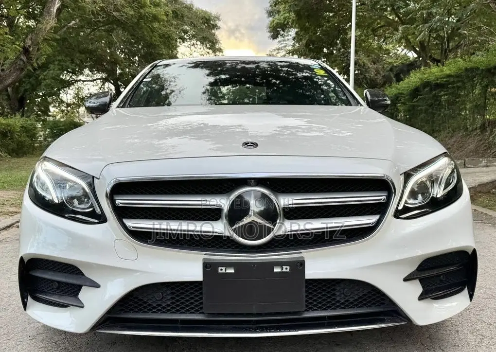 Mercedes-Benz E200 2017 White