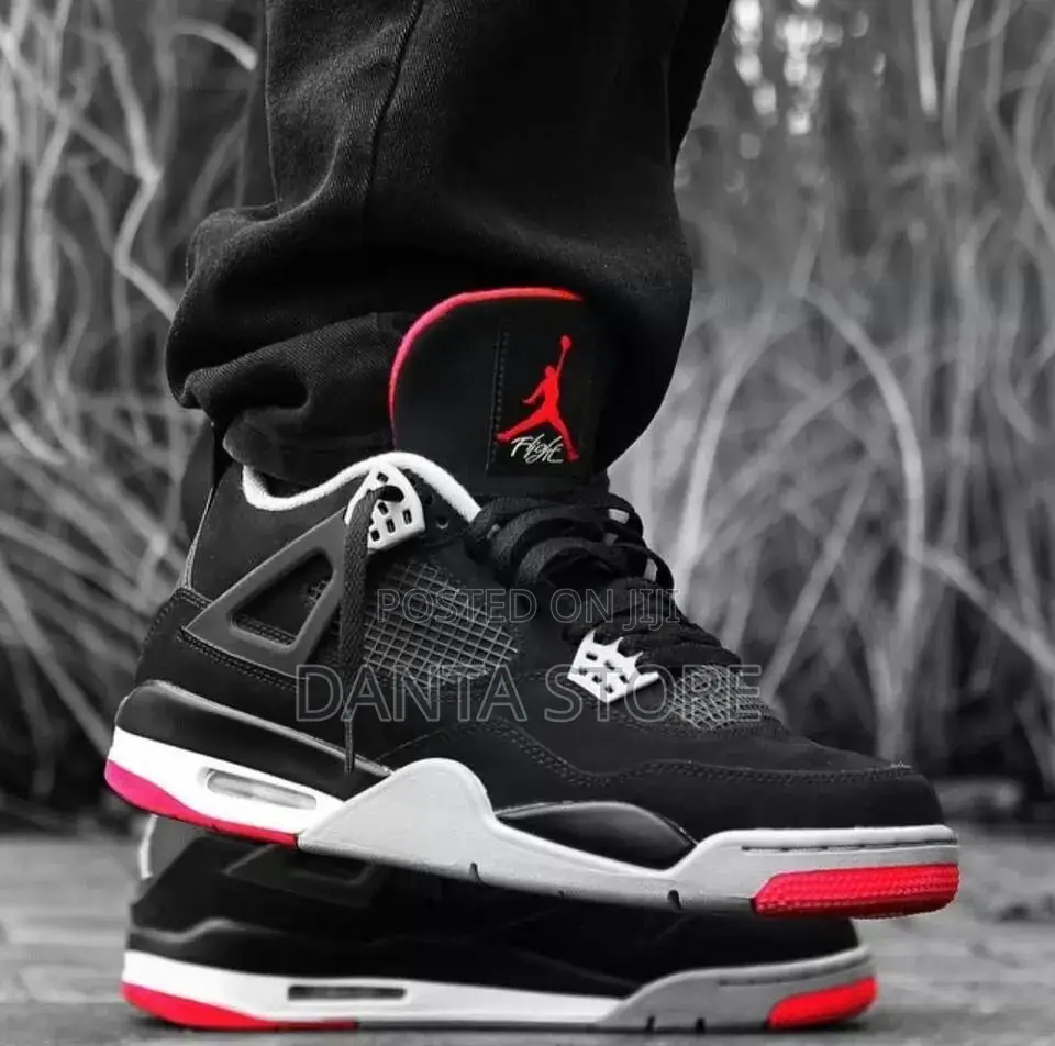 Jordan 4 Bred