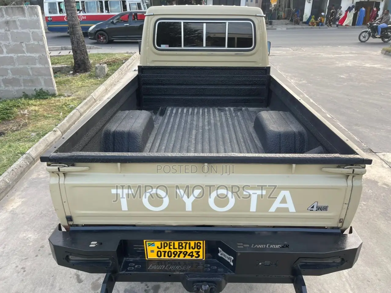 Toyota Land Cruiser 2013 Beige