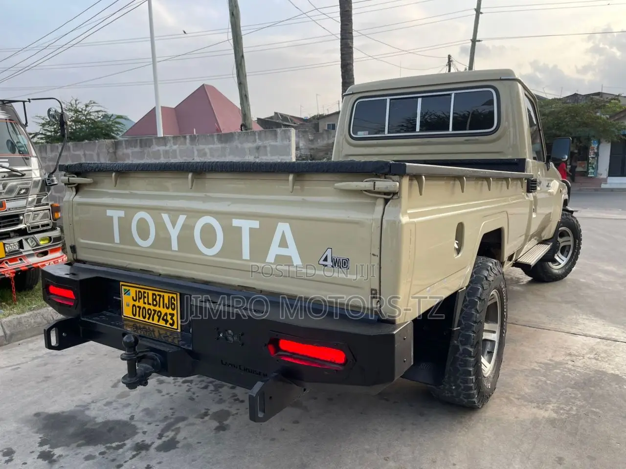 Toyota Land Cruiser 2013 Beige