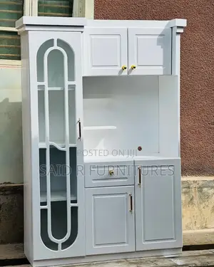 Kabati Ya Jiko Na Vyombo