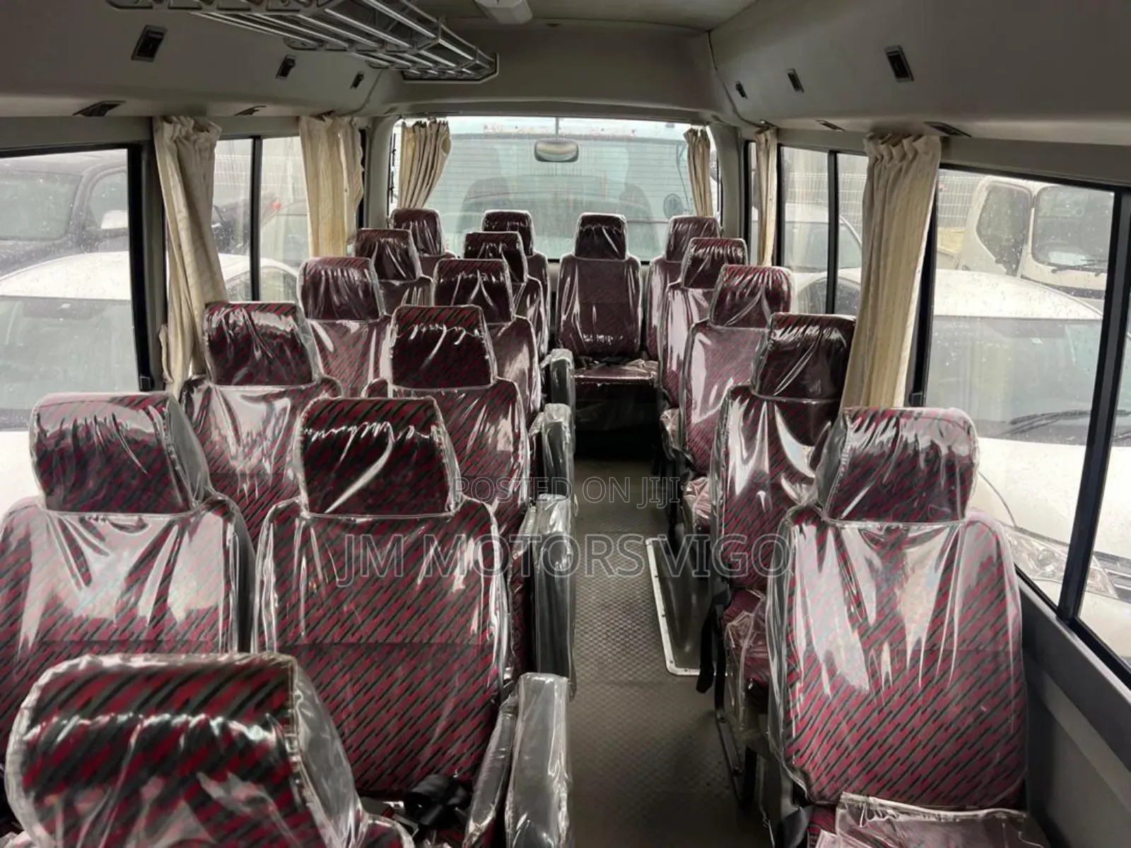Mitsubishi Fuso Rosa 1994 White