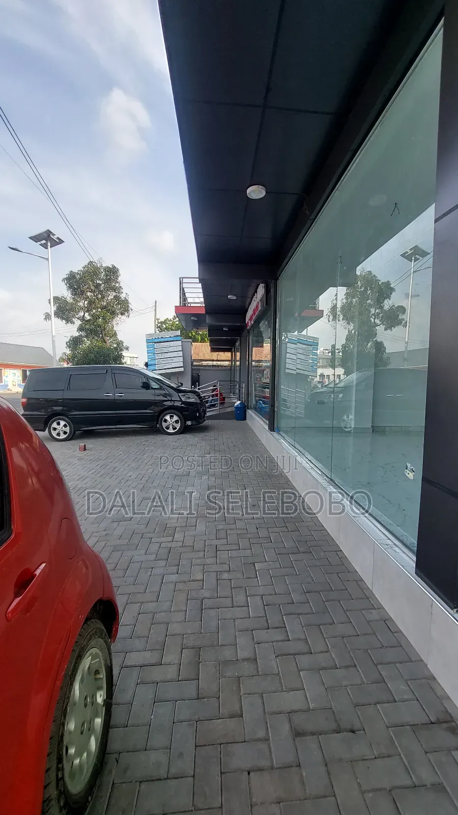 Frem 2in1 It Look at Tarmac