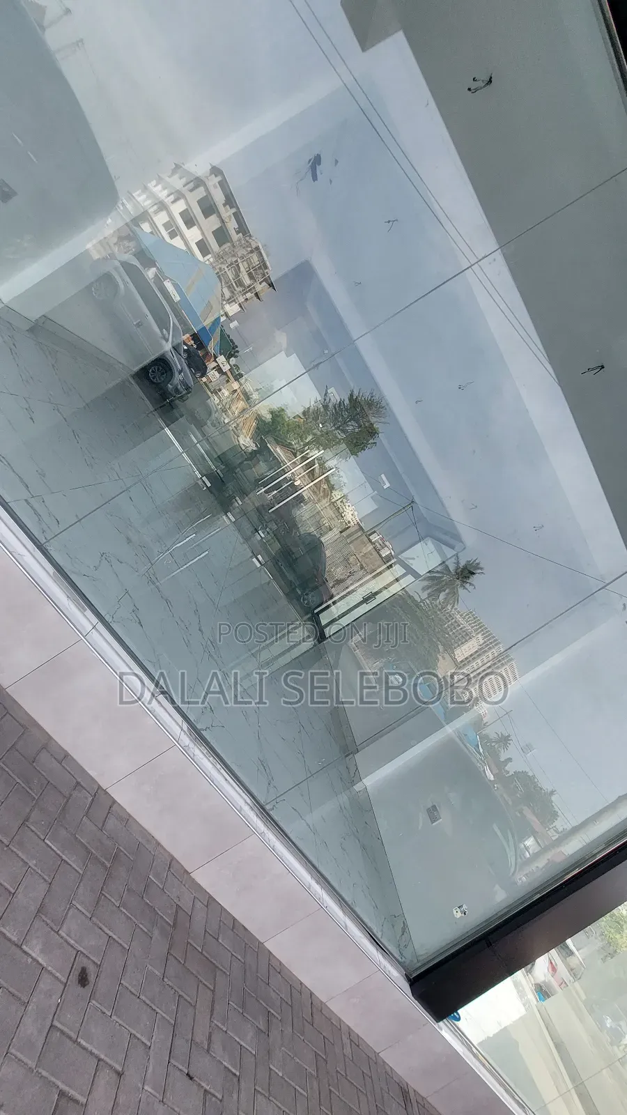 Frem 2in1 It Look at Tarmac