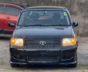 Photo - Toyota Succeed 2002 Black