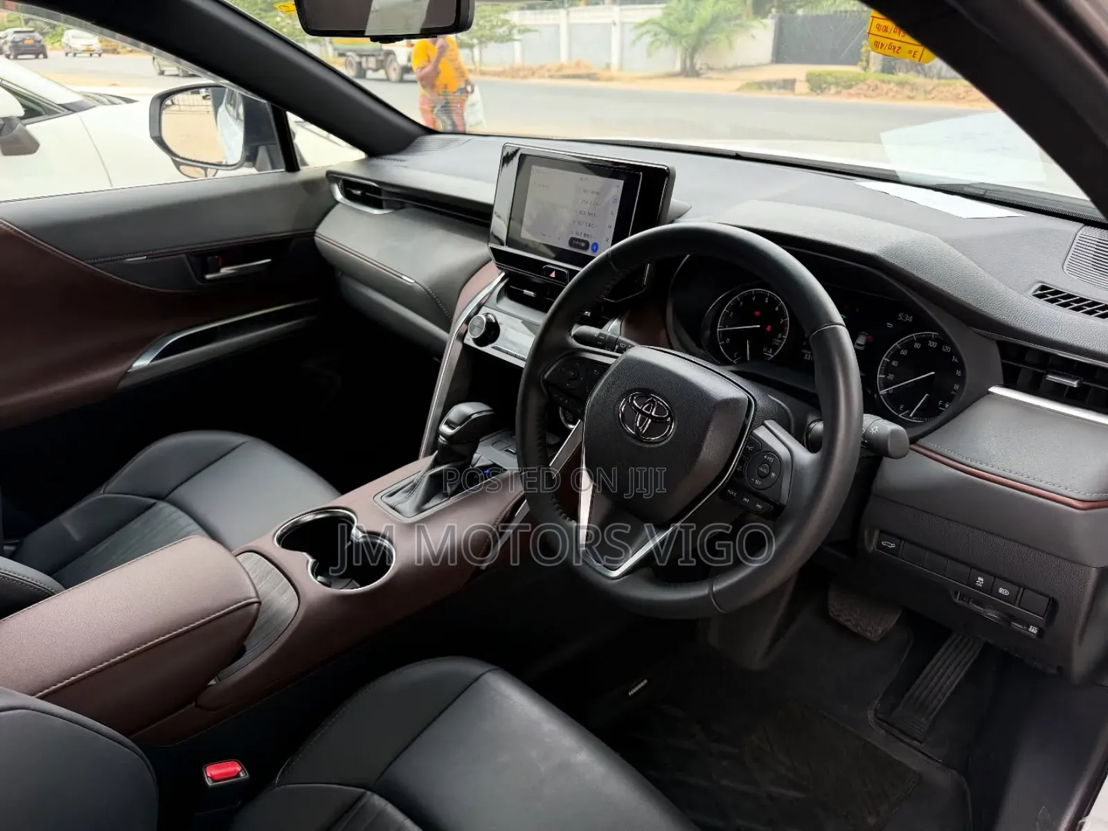 Toyota Harrier 2023 White