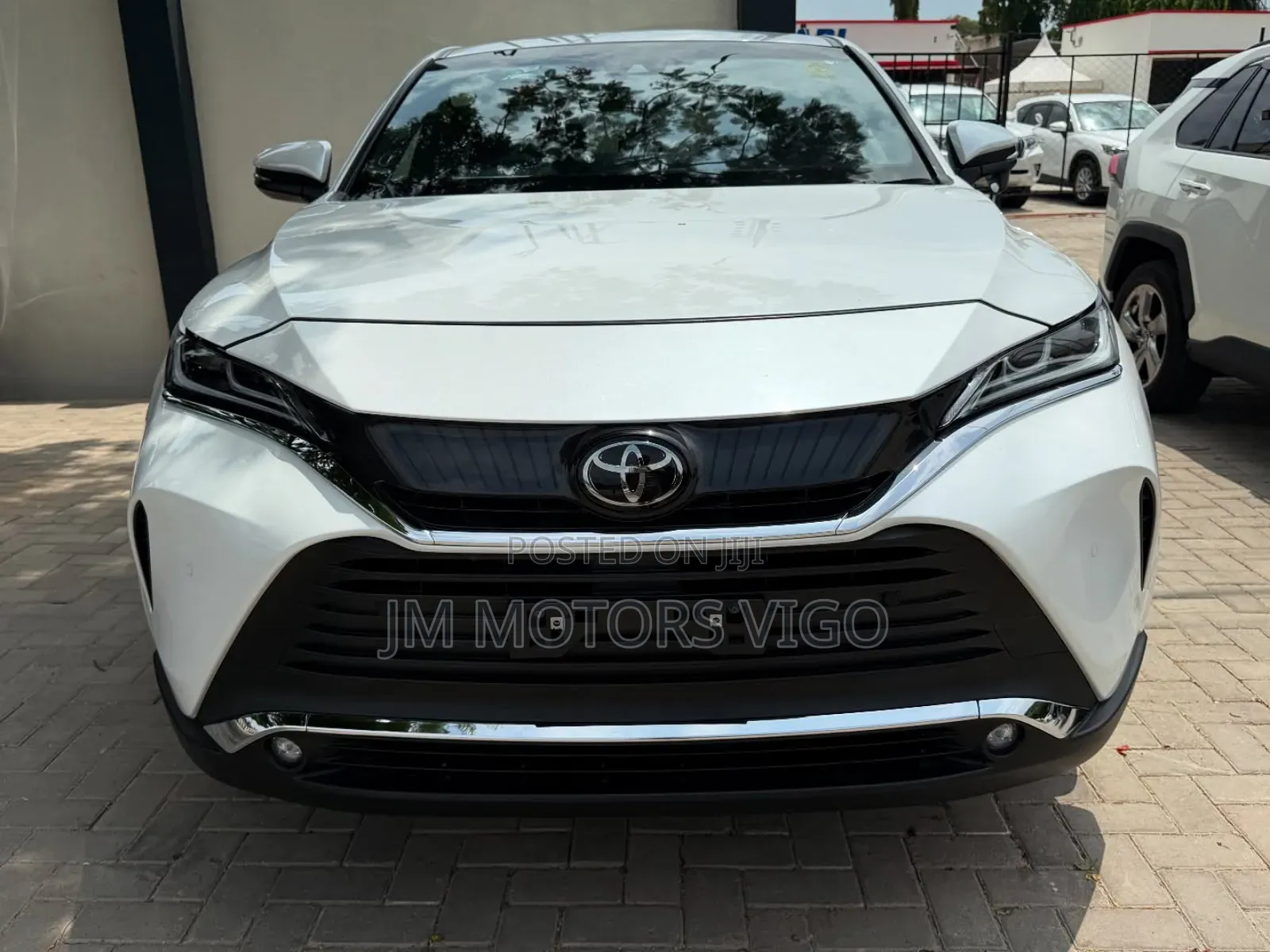 Toyota Harrier 2023 White