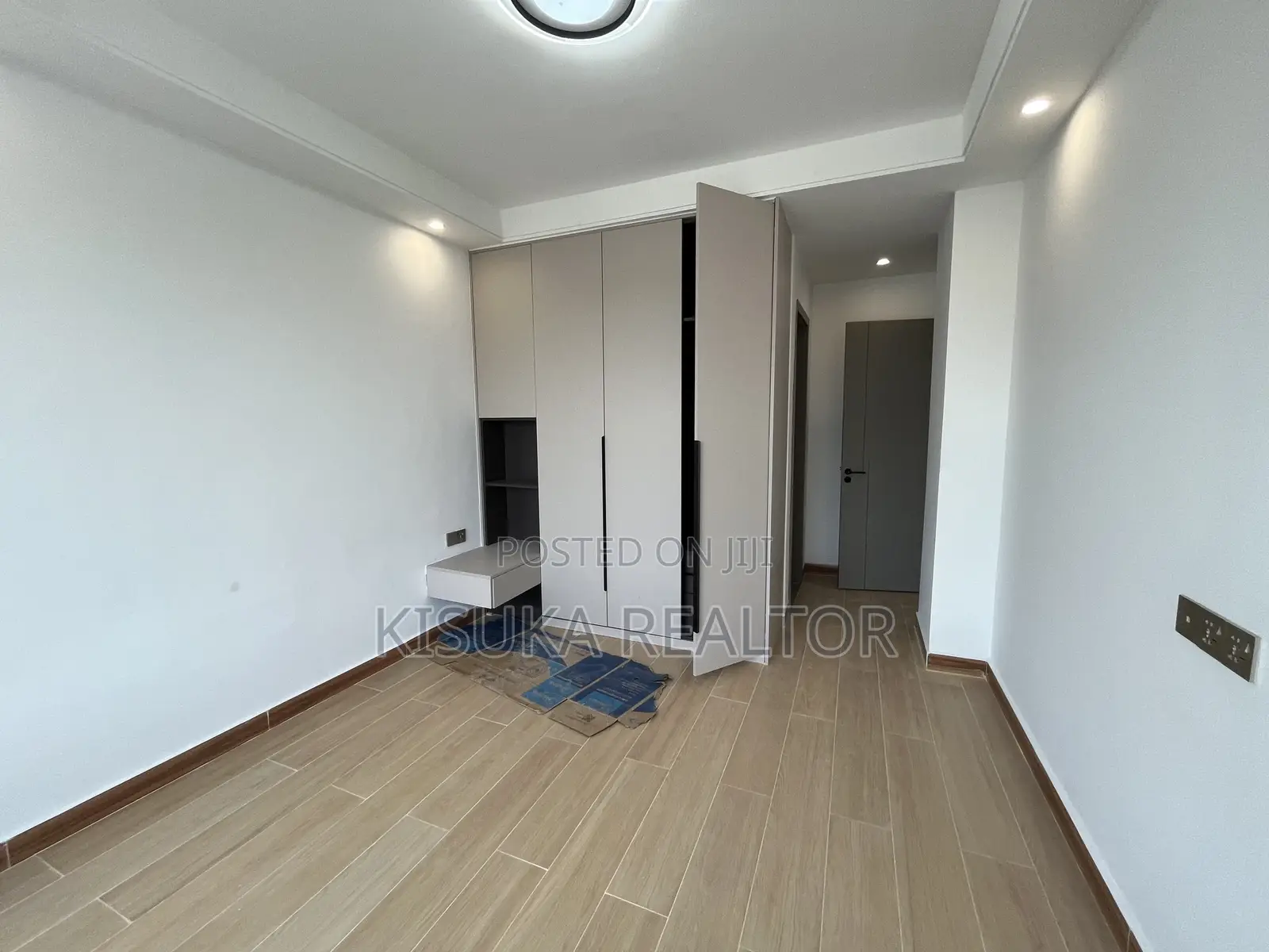 3bdrm Apartment in Masaki, Kinondoni for sale