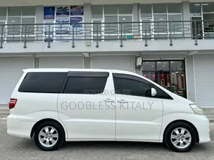 Toyota Alphard 2.4 Petrol AWD 2006 White