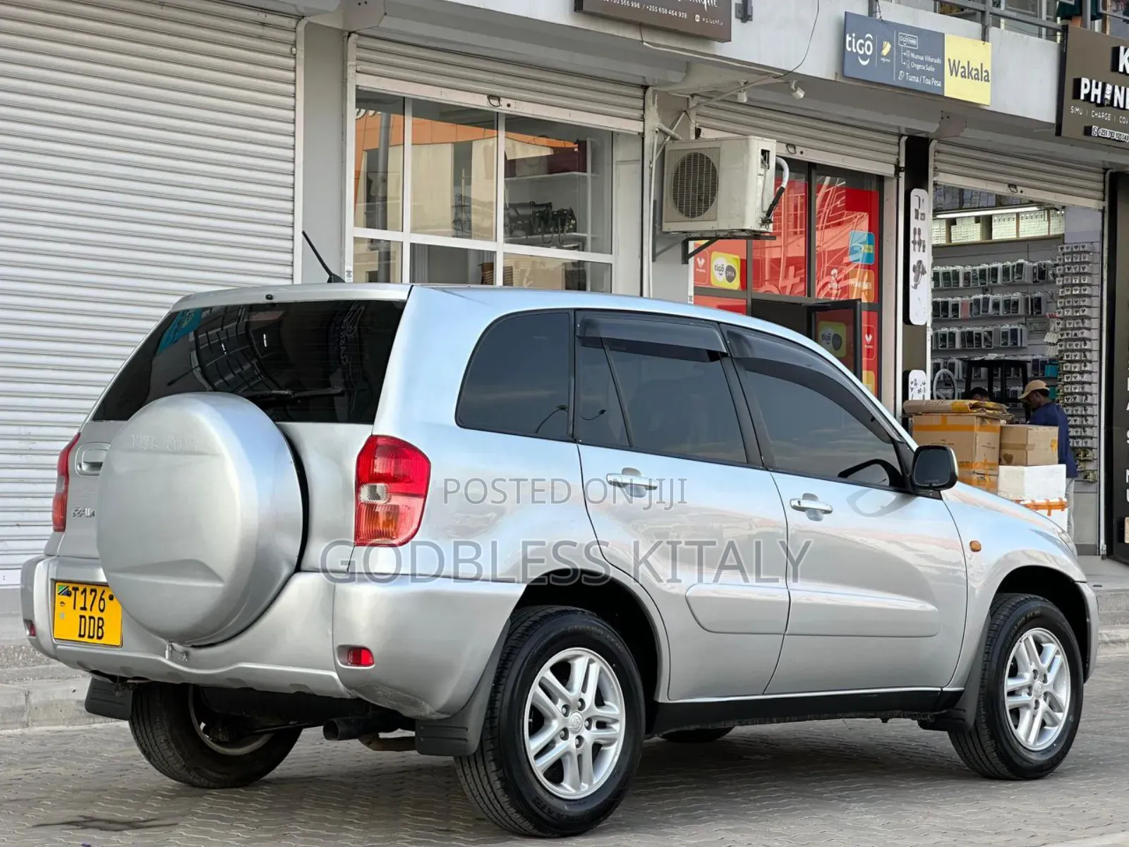 Toyota RAV4 1.8 2004 Silver