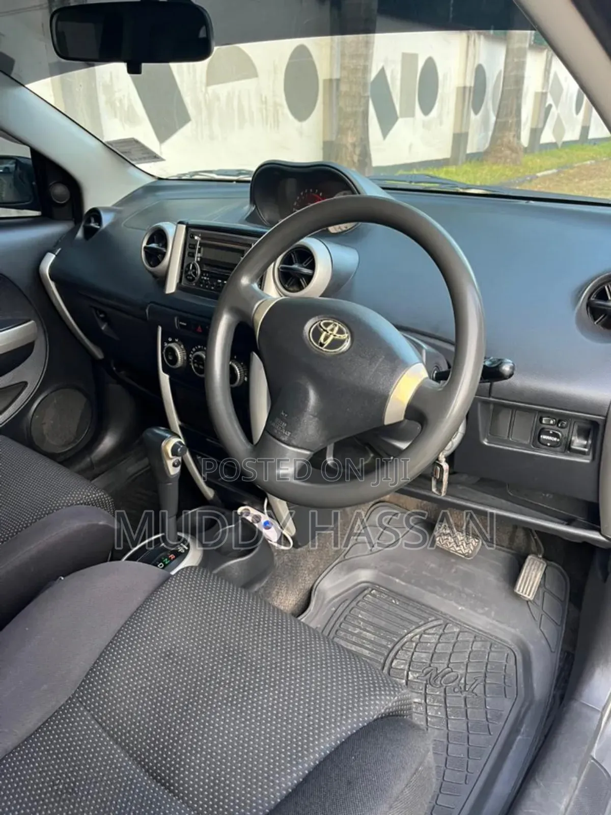 Toyota IST 2005 Gray