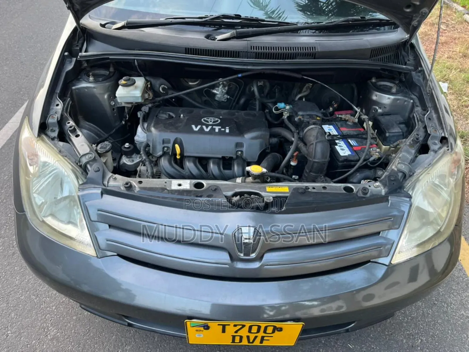 Toyota IST 2005 Gray
