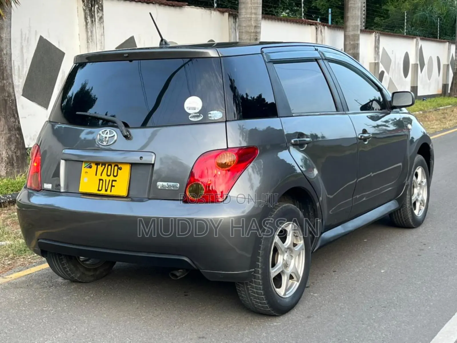 Toyota IST 2005 Gray