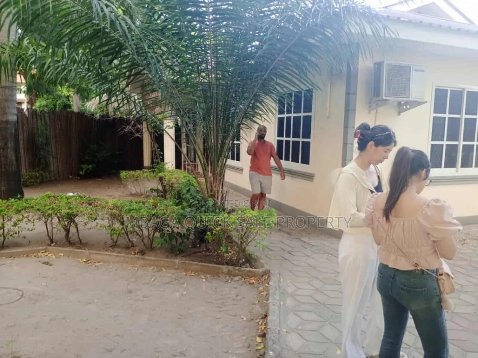 3bdrm House in Ada Estate for rent