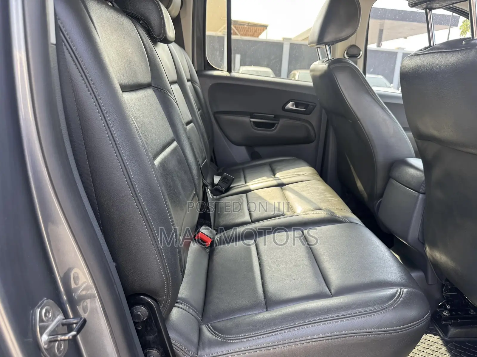 Volkswagen Amarok 2016 Gray