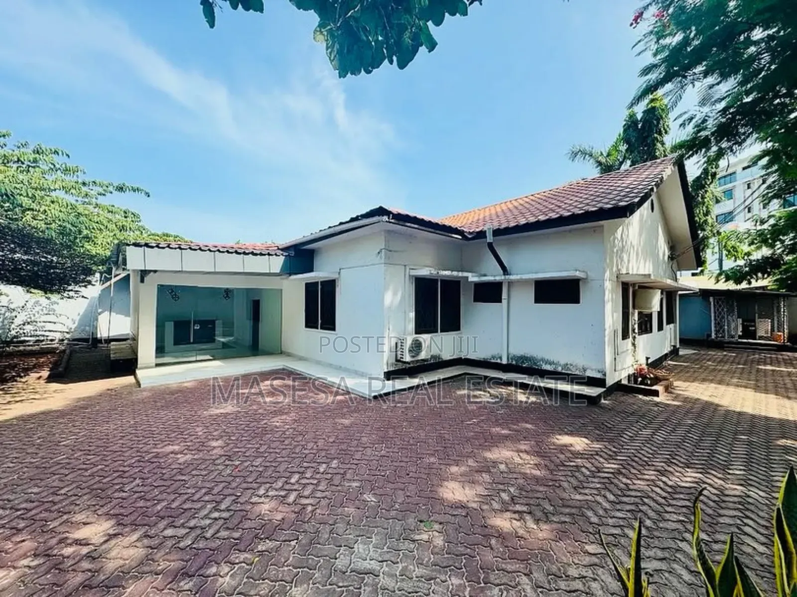 4bdrm House in Masaki for rent