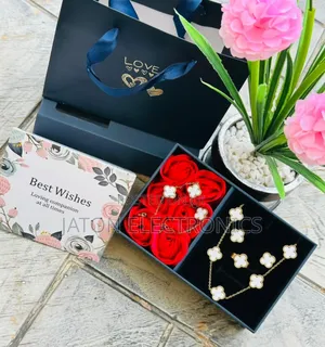 Hey Valentine* 
 Full Set