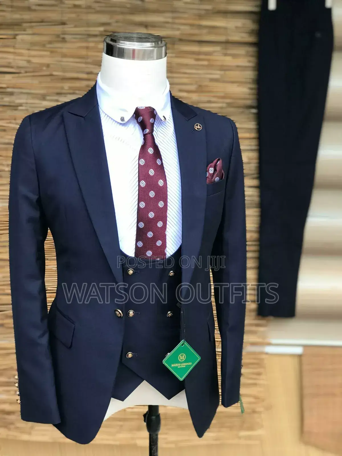 Suti Za Dark Blue Za Mfuko Mmoja