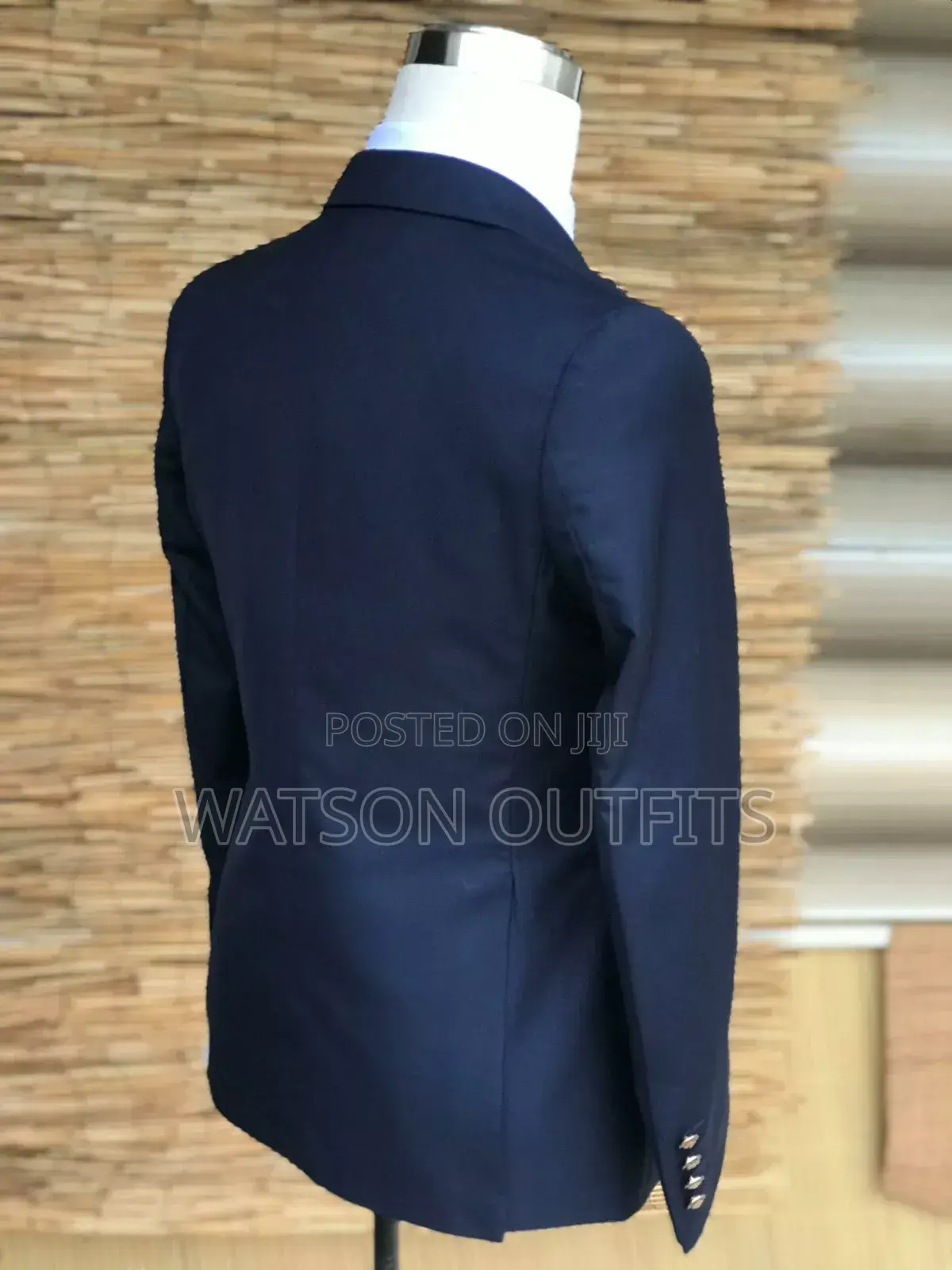 Suti Za Dark Blue Za Mfuko Mmoja