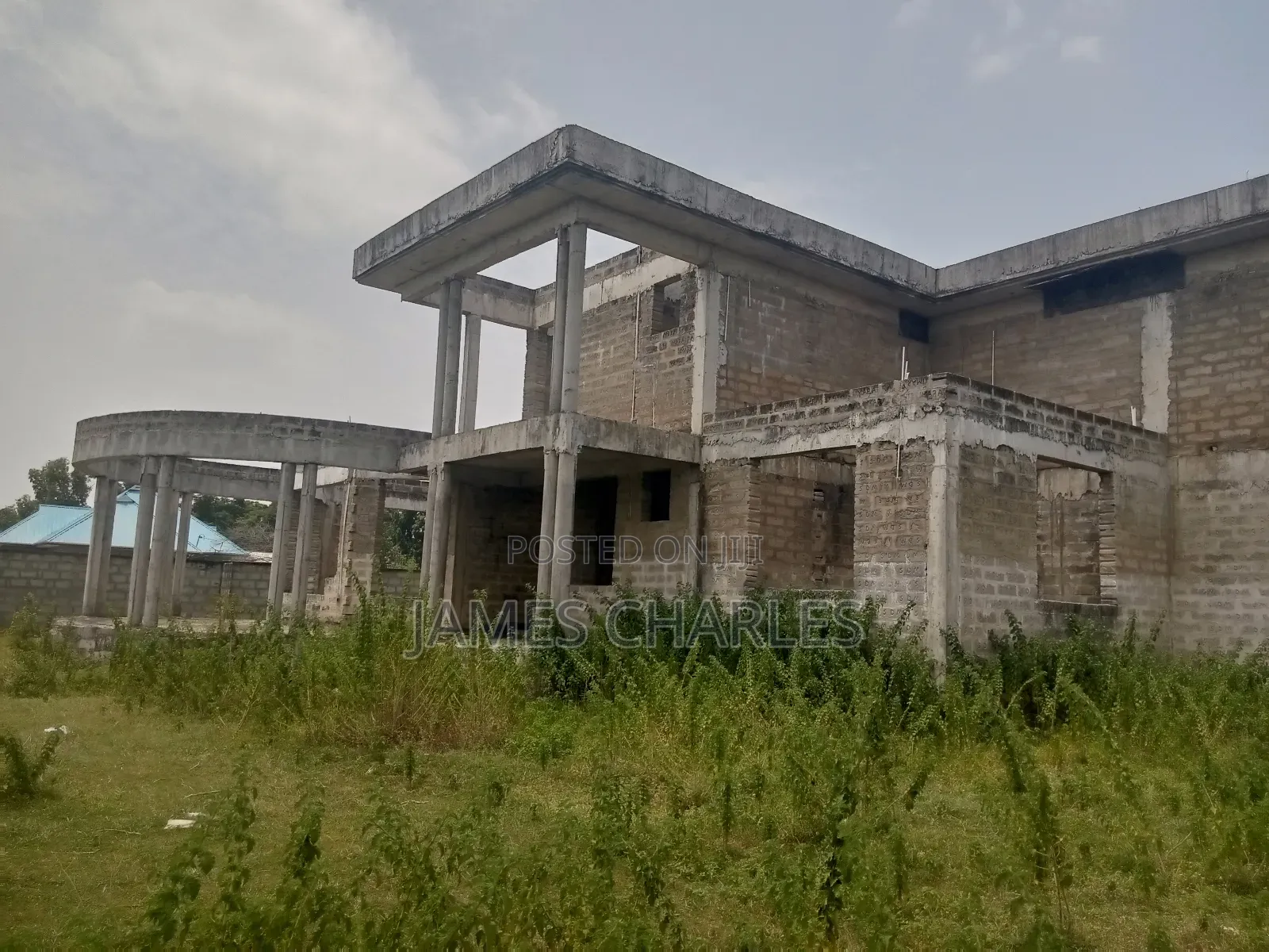 6bdrm House in Pugu Kinyamwezi for sale