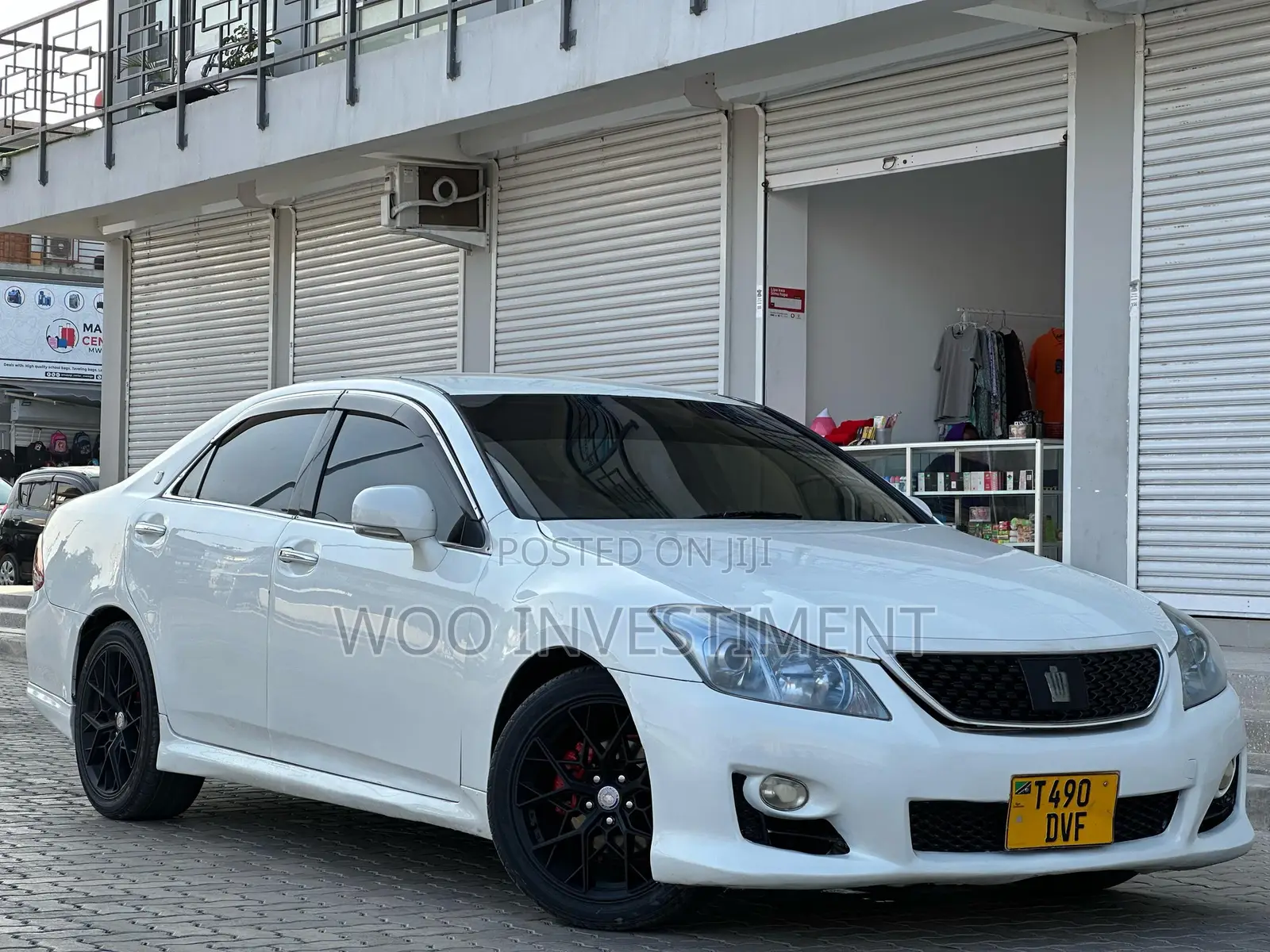 Toyota Crown 2009 White