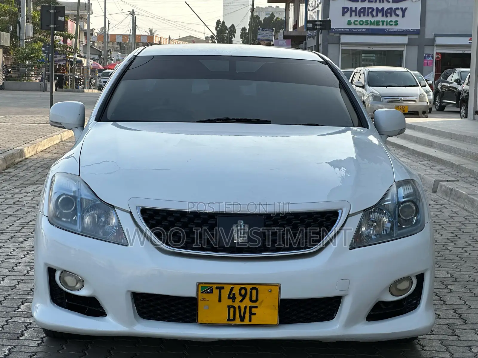Toyota Crown 2009 White