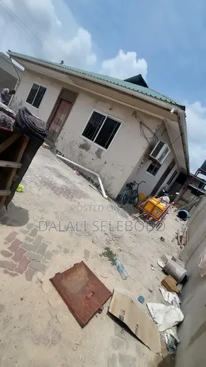 2bdrm Bungalow in Kijitonyama B for rent