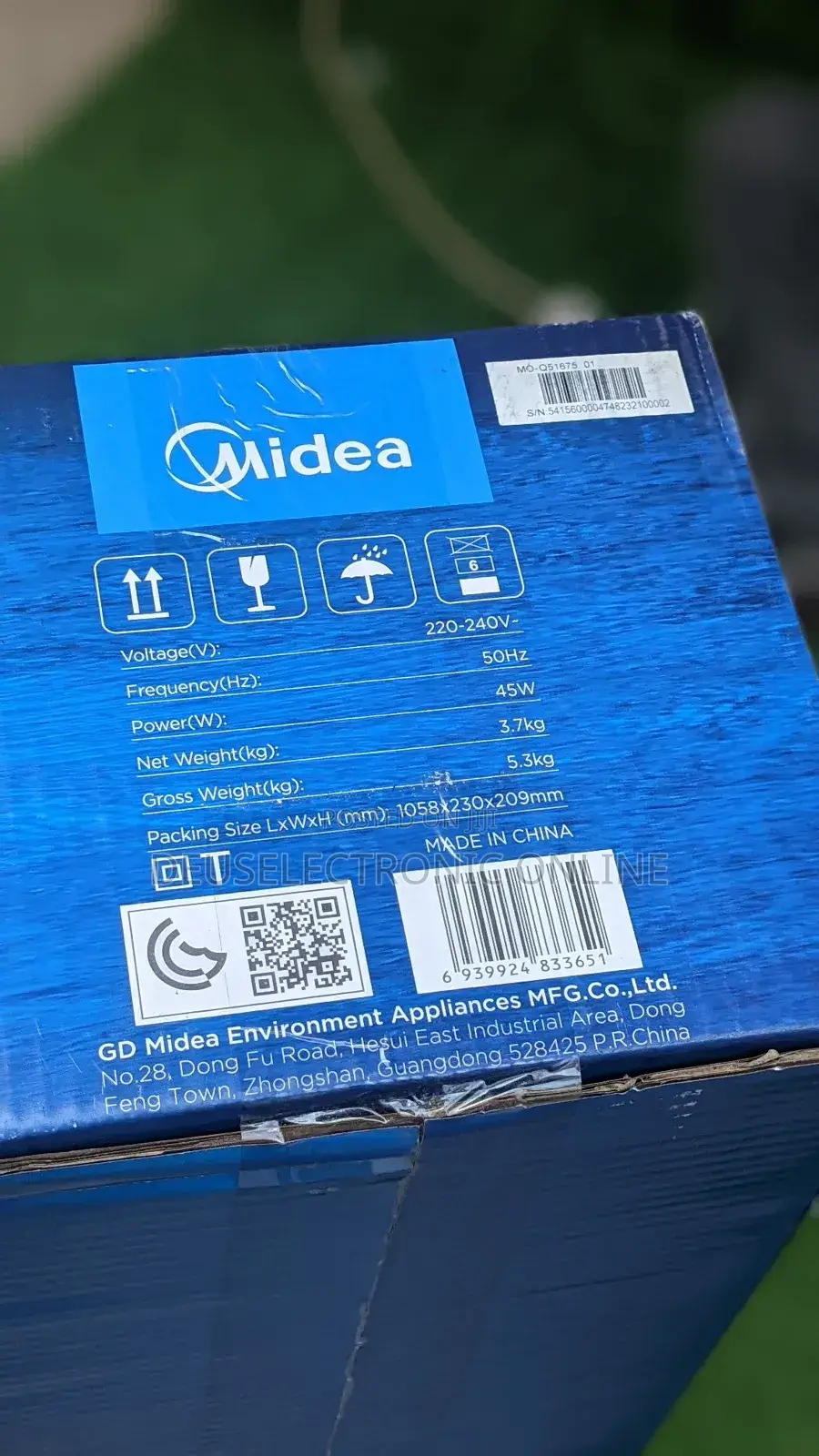 Electric Tower Fan 6000 Series