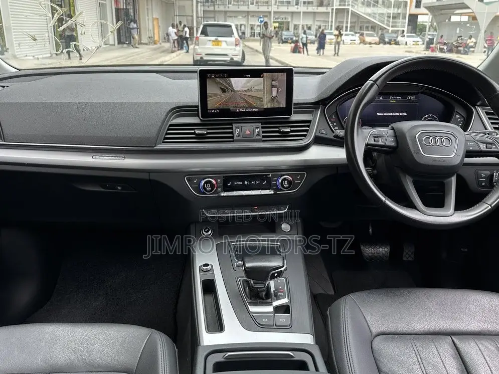 Audi Q5 2018 Black