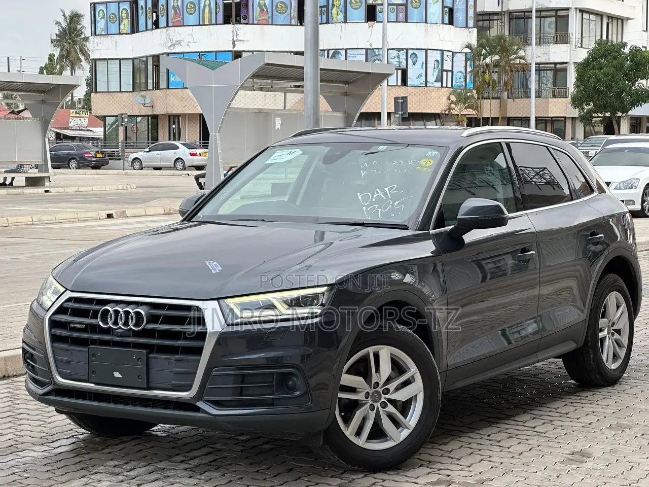 Audi Q5 2018 Black