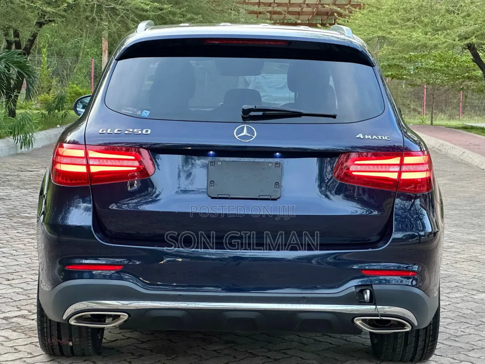 Mercedes-Benz GLC-Class 2016 Blue