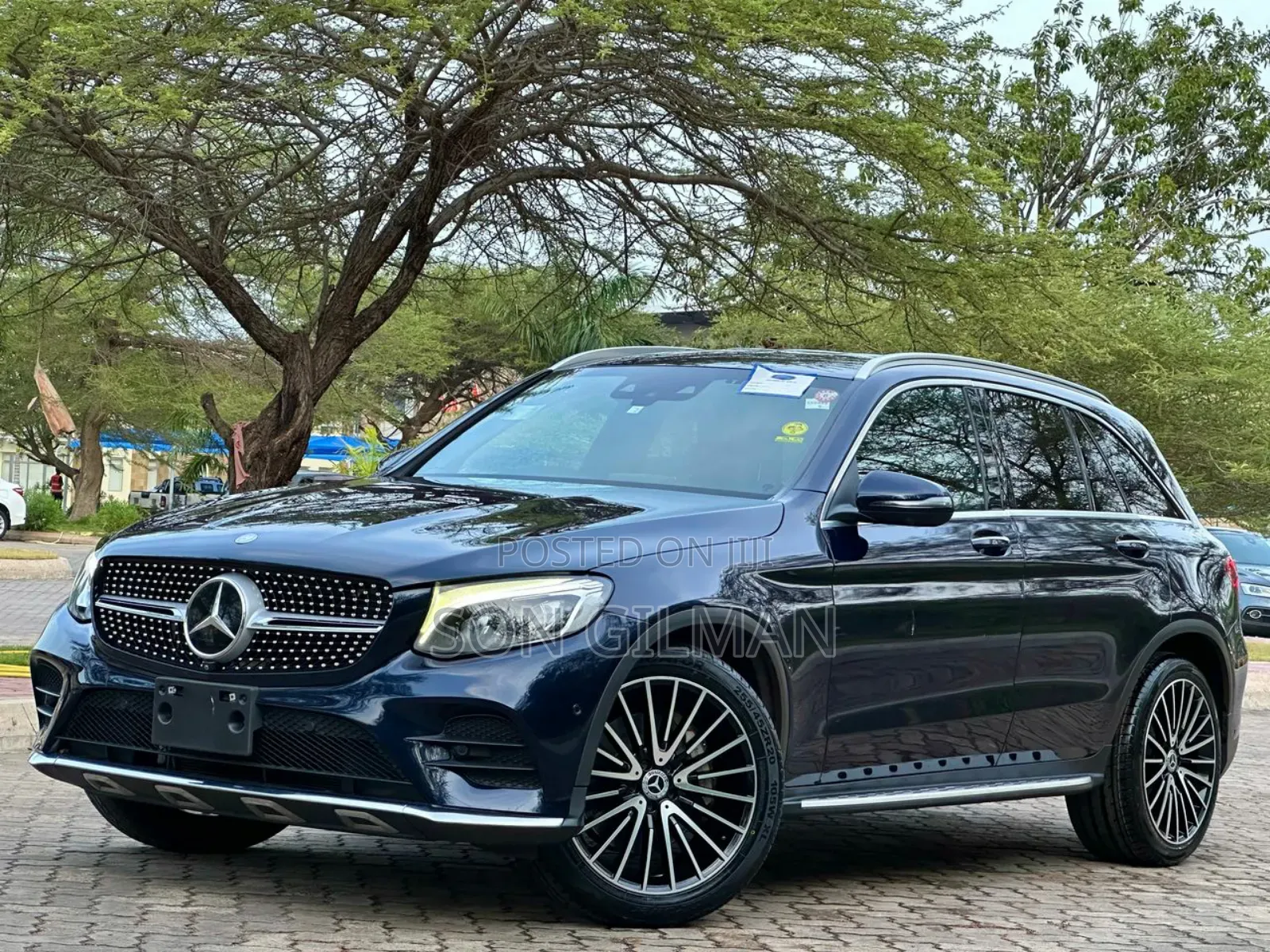 Mercedes-Benz GLC-Class 2016 Blue