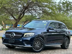 Mercedes-Benz GLC-Class 2016 Blue