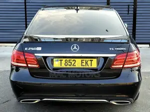 Mercedes-Benz E250 SV Premium 2014 Black